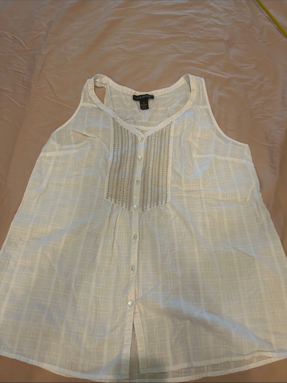 Lane Bryant White Button-Front Sleeveless shirt with Pintuck Detail size 18